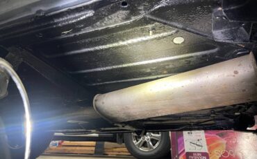 Mgb-convertible-1978-silver-16