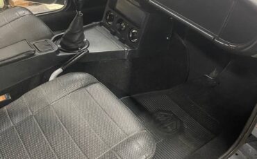 Mgb-convertible-1978-silver-4