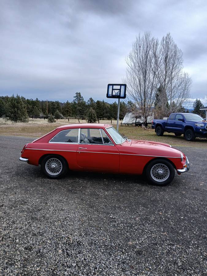 Mgb-gt-1967-3