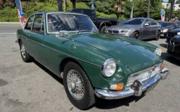 Mgb-gt-1968-green-3