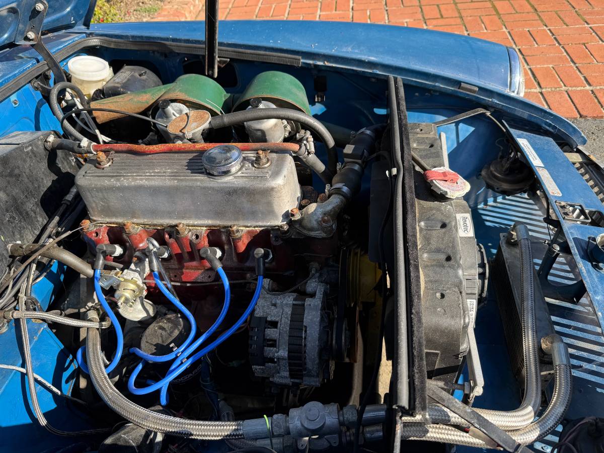 Mgb-gt-1972-blue-7