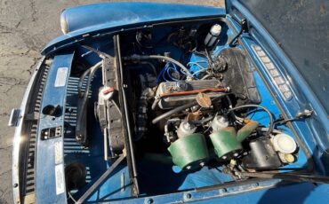 Mgb-gt-1972-blue-9