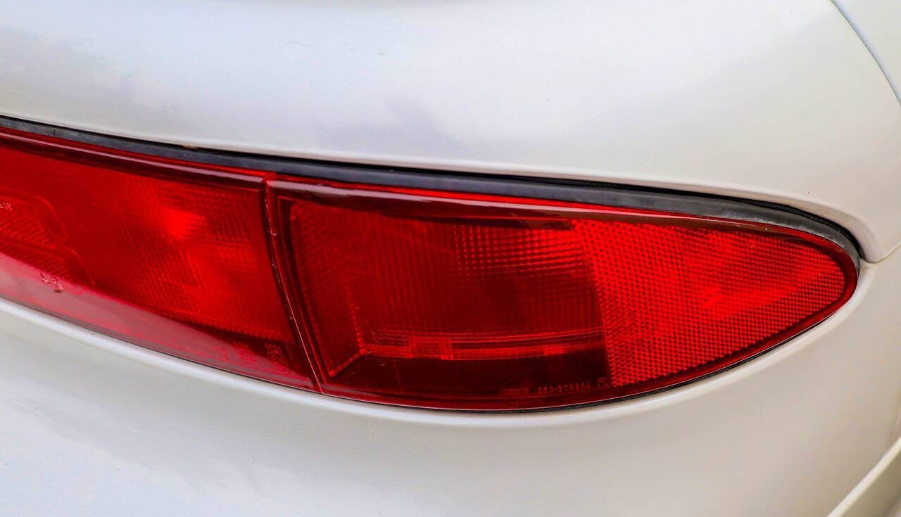 Mitsubishi-3000GT-1995-Coupe-11