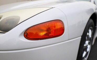 Mitsubishi-3000GT-1995-Coupe-2