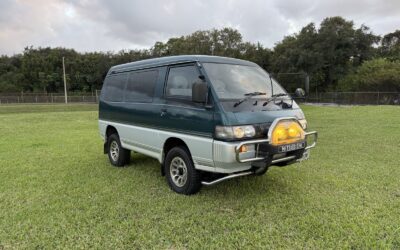Mitsubishi Delica 1996 Minivan