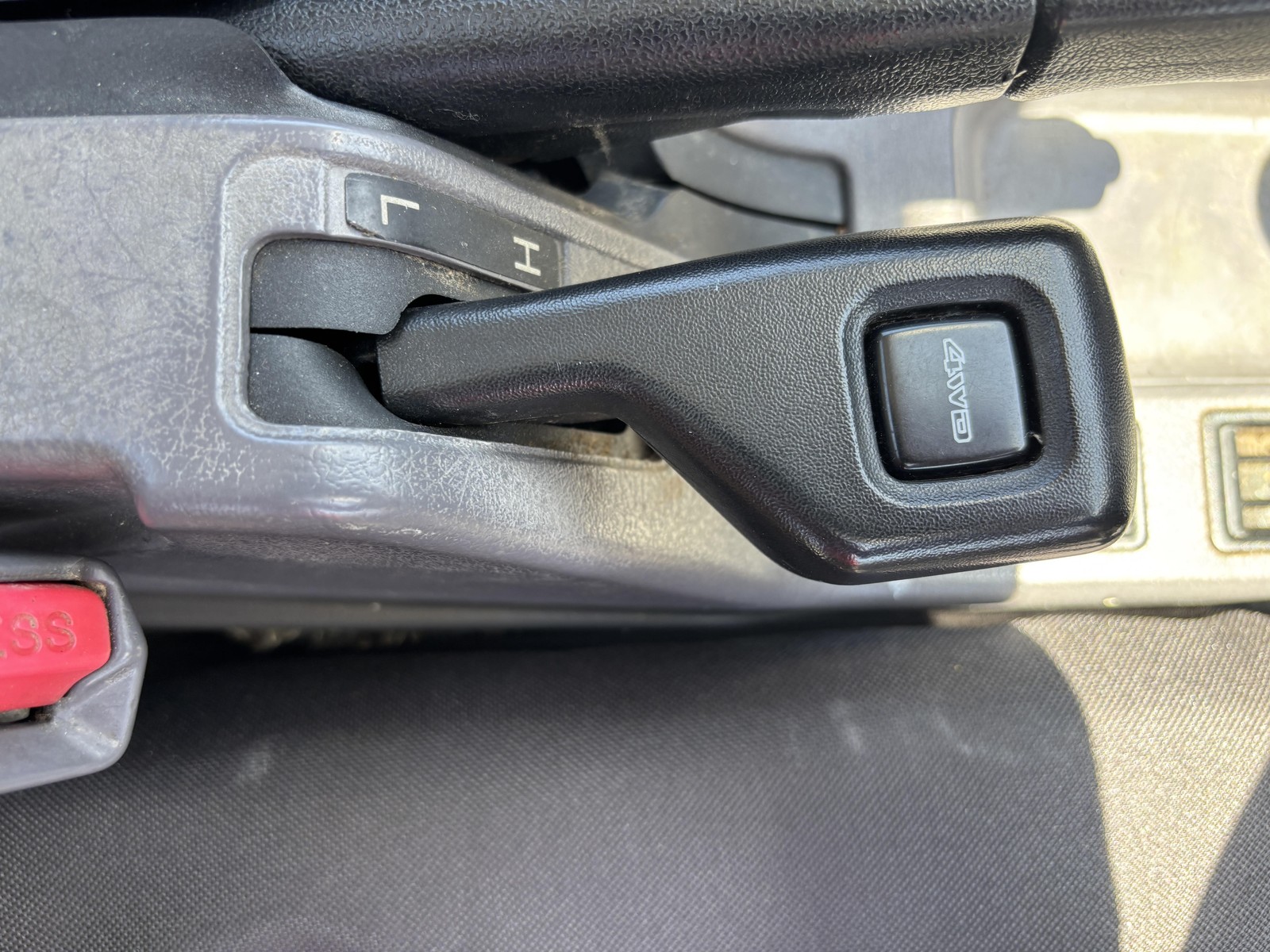 Mitsubishi-Minicab-1994-Truck-12