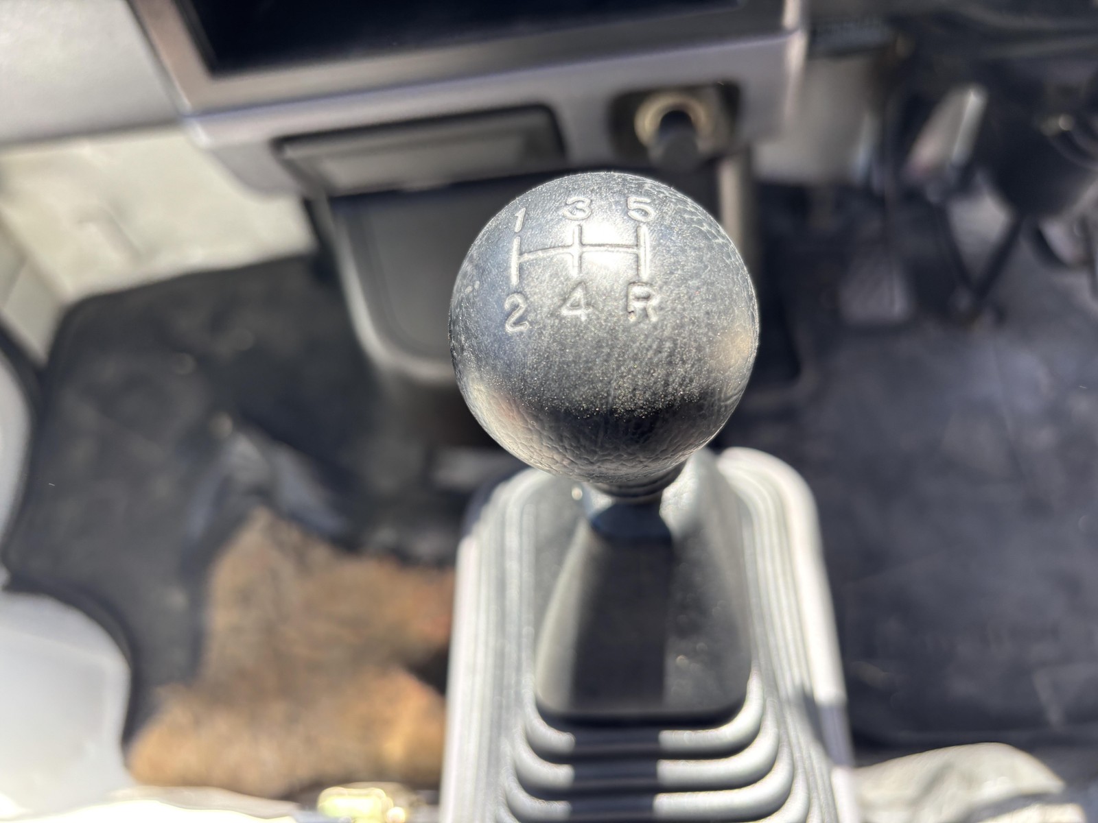 Mitsubishi-Minicab-1994-Truck-13