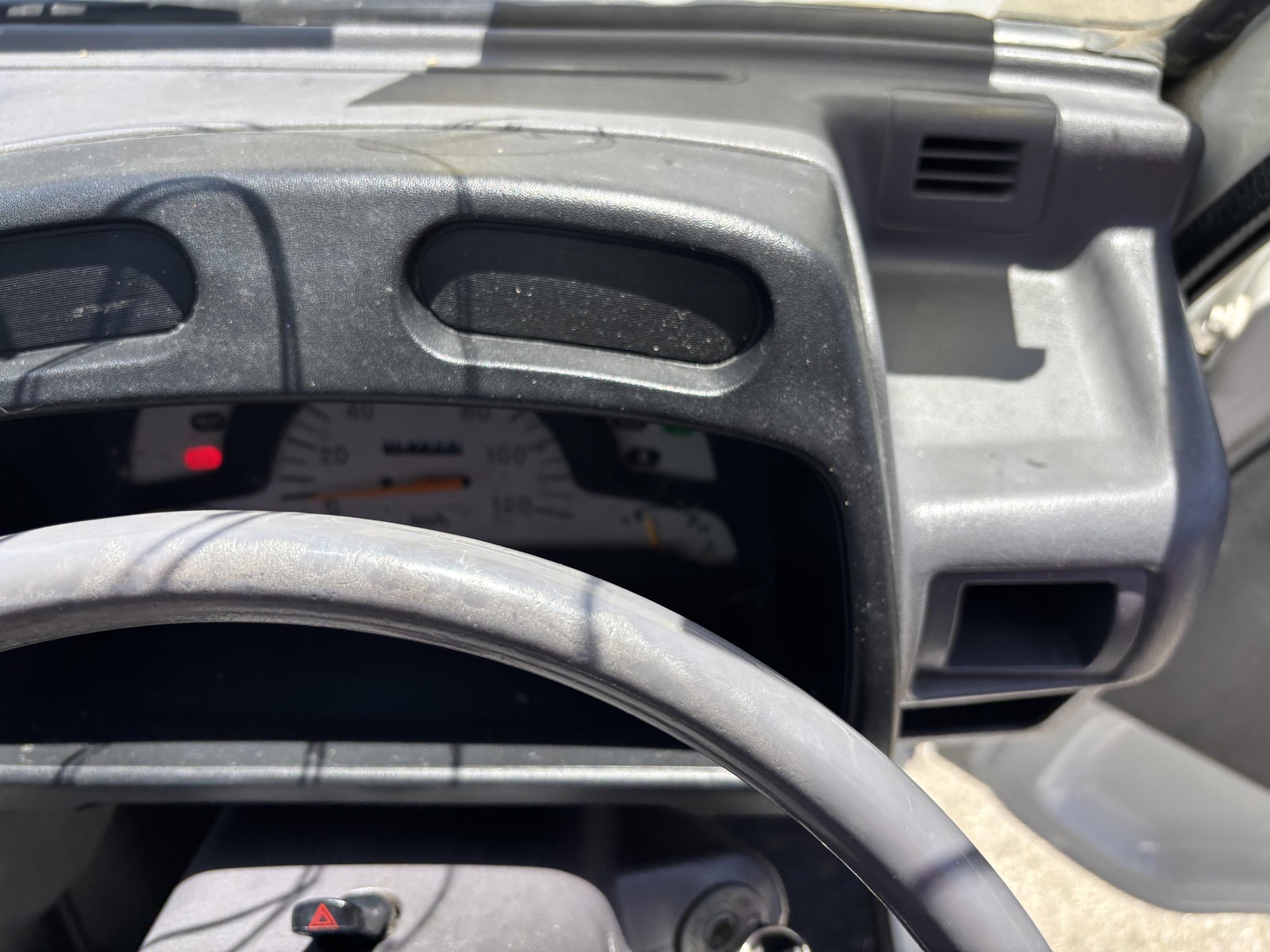 Mitsubishi-Minicab-1994-Truck-17