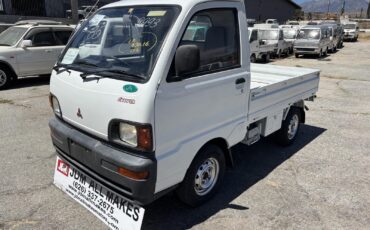 Mitsubishi-Minicab-1994-Truck-2