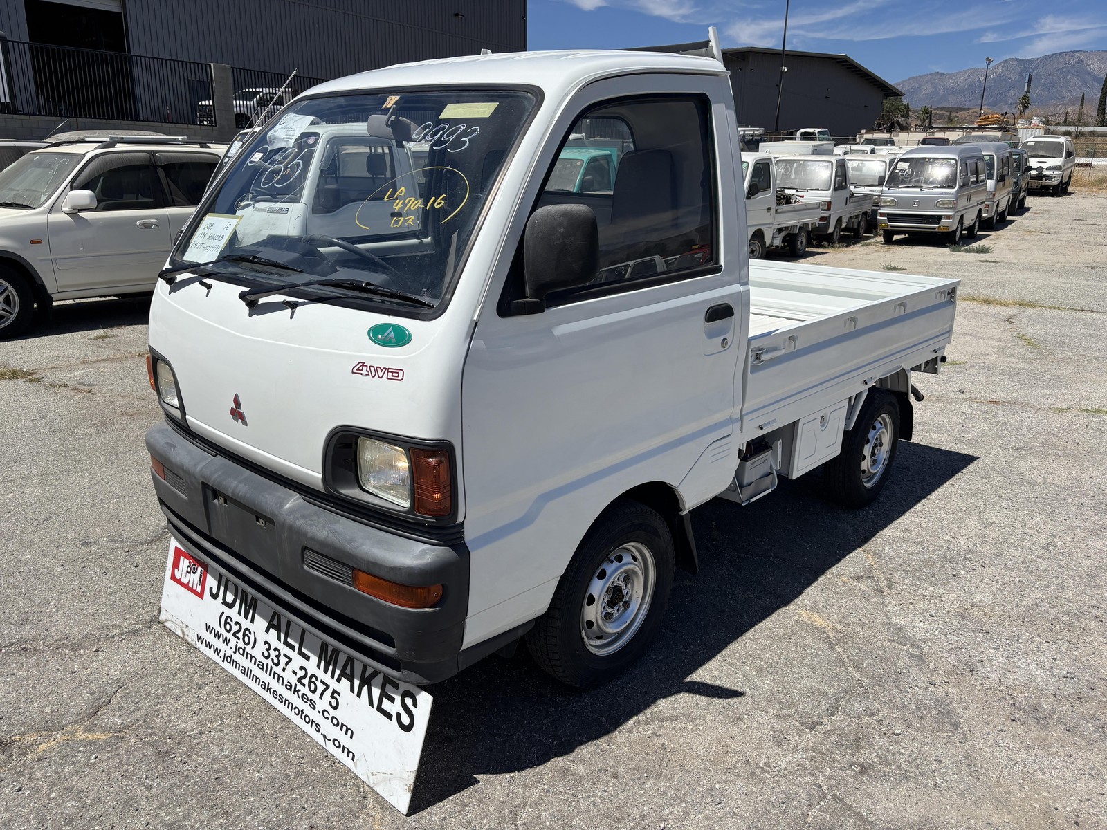 Mitsubishi-Minicab-1994-Truck-2