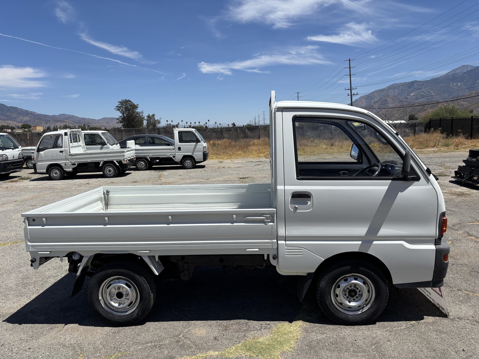 Mitsubishi-Minicab-1994-Truck-7