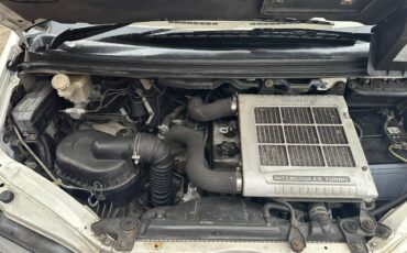 Mitsubishi-delica-diesel-1995-white-1