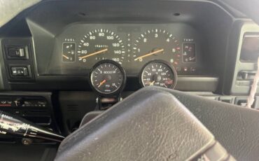 Mitsubishi-delica-l300-diesel-1991