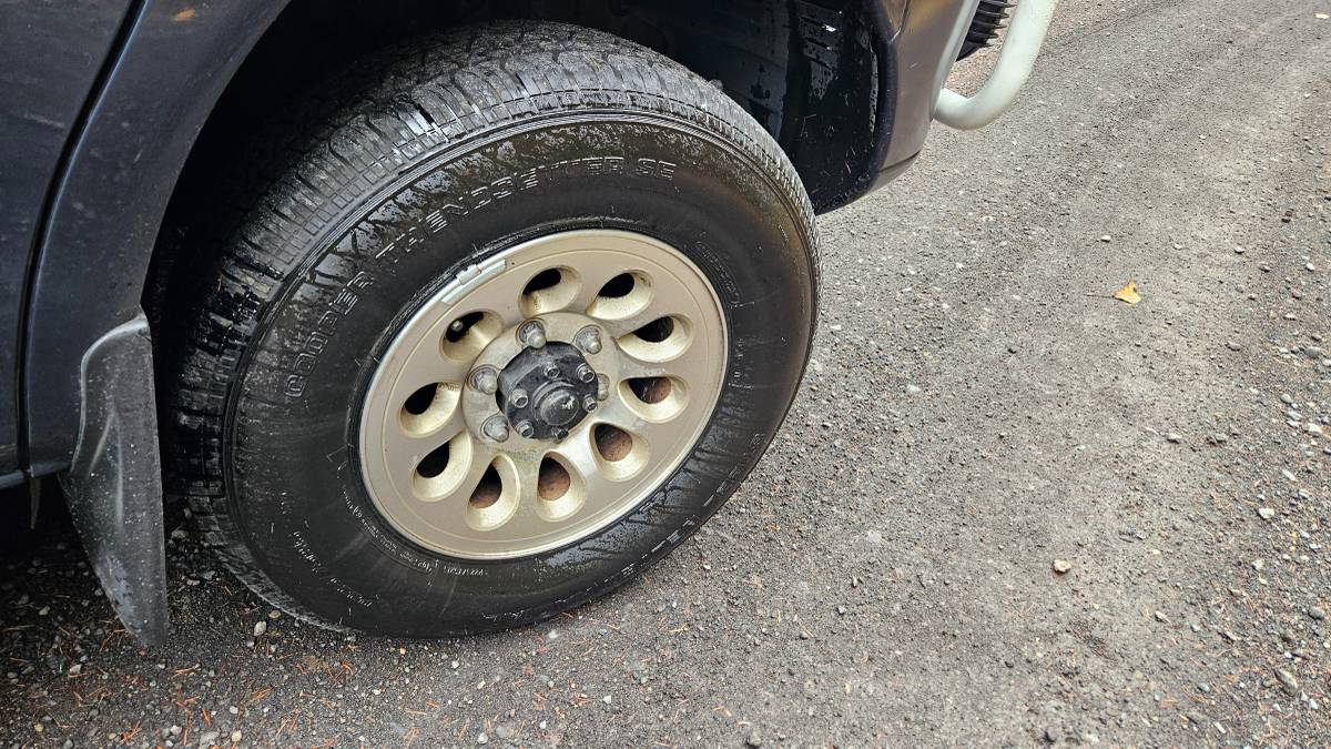 Mitsubishi-delica-l400-spacegear-diesel-1994-14