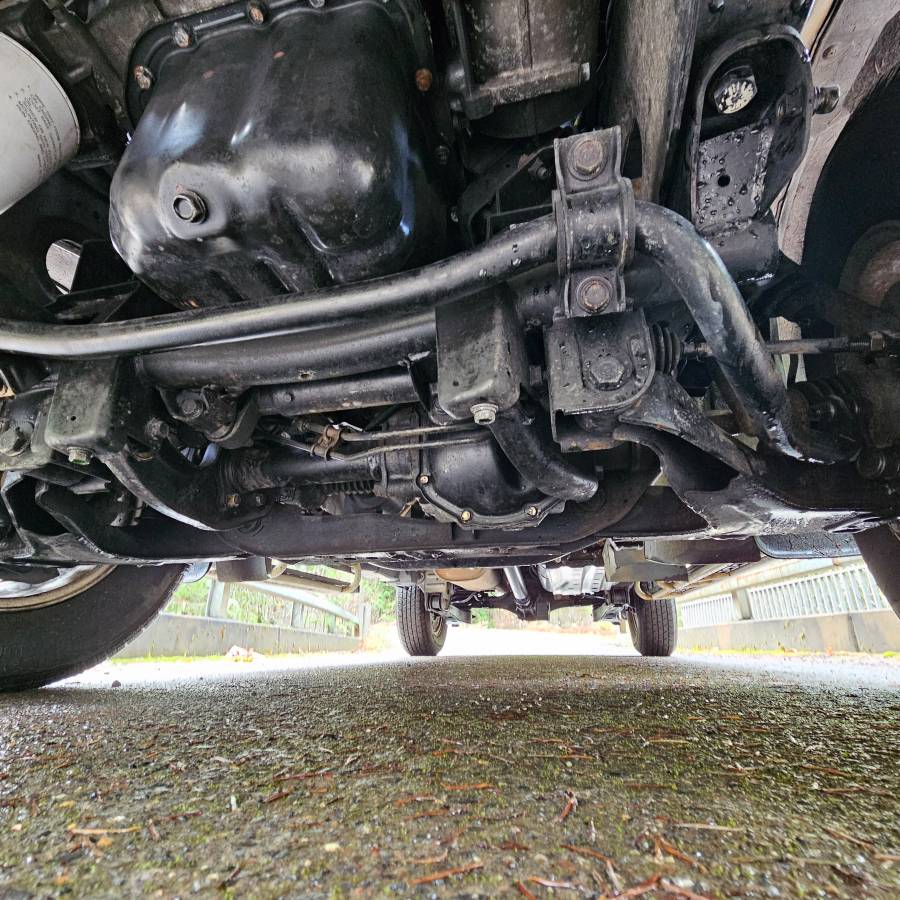 Mitsubishi-delica-l400-spacegear-diesel-1994-16