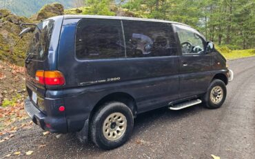 Mitsubishi-delica-l400-spacegear-diesel-1994-2
