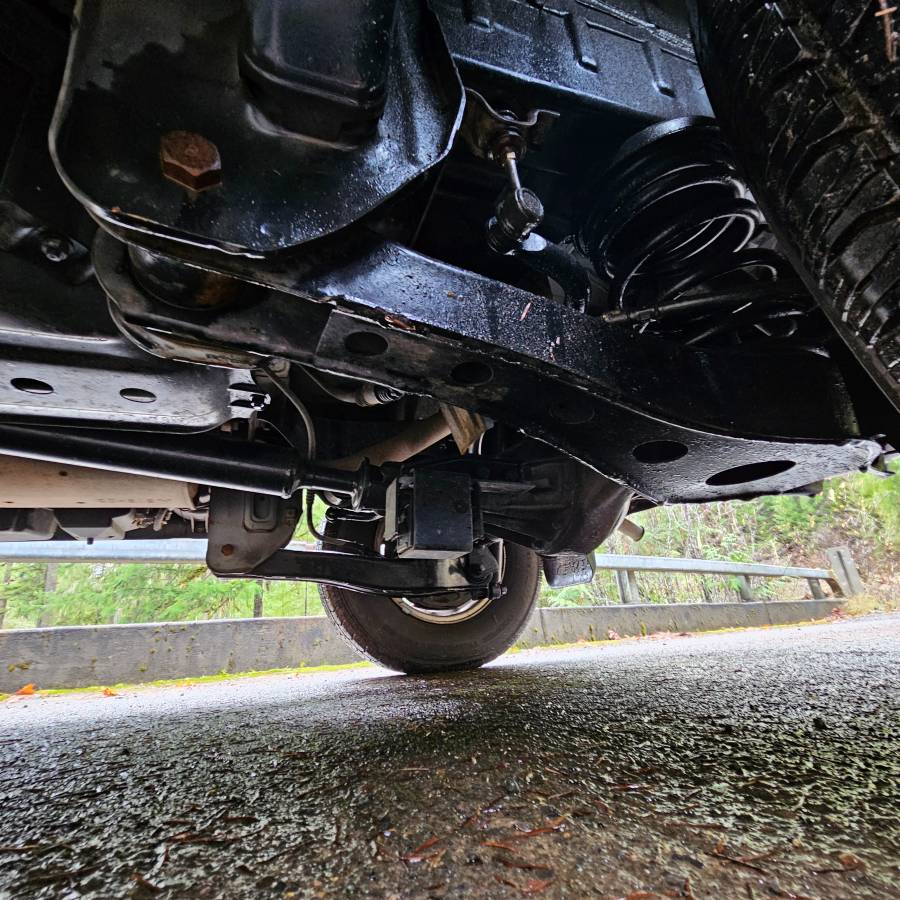 Mitsubishi-delica-l400-spacegear-diesel-1994-20