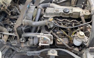 Mitsubishi-diesel-1996-white-87