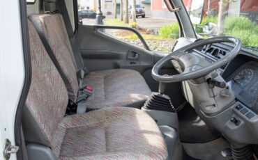 Mitsubishi-diesel-1996-white-92