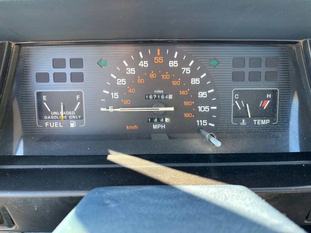 Mitsubishi-mighty-max-4x4-1992-white-13