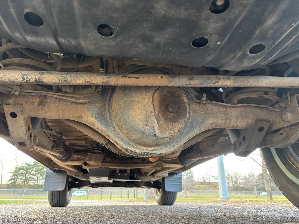 Mitsubishi-montero-1989-10