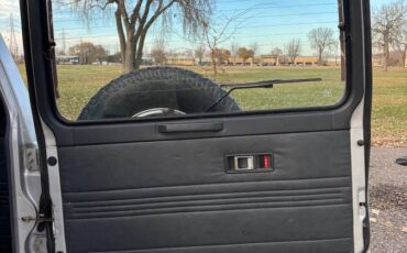 Mitsubishi-montero-1989-16