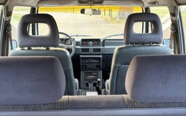 Mitsubishi-montero-1989-17