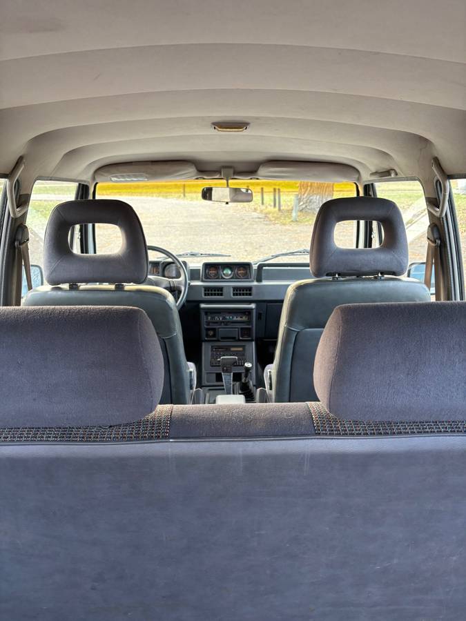 Mitsubishi-montero-1989-17