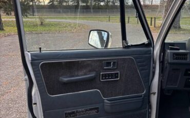 Mitsubishi-montero-1989-19