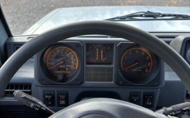 Mitsubishi-montero-1989-21