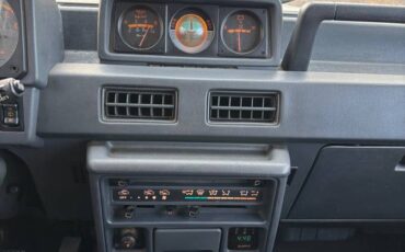 Mitsubishi-montero-1989-8