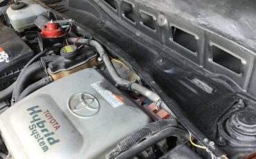 Morris-minor-hybrid-1960-orange-5