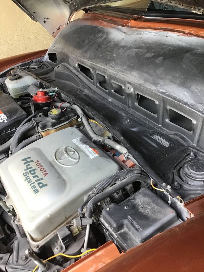 Morris-minor-hybrid-1960-orange-5