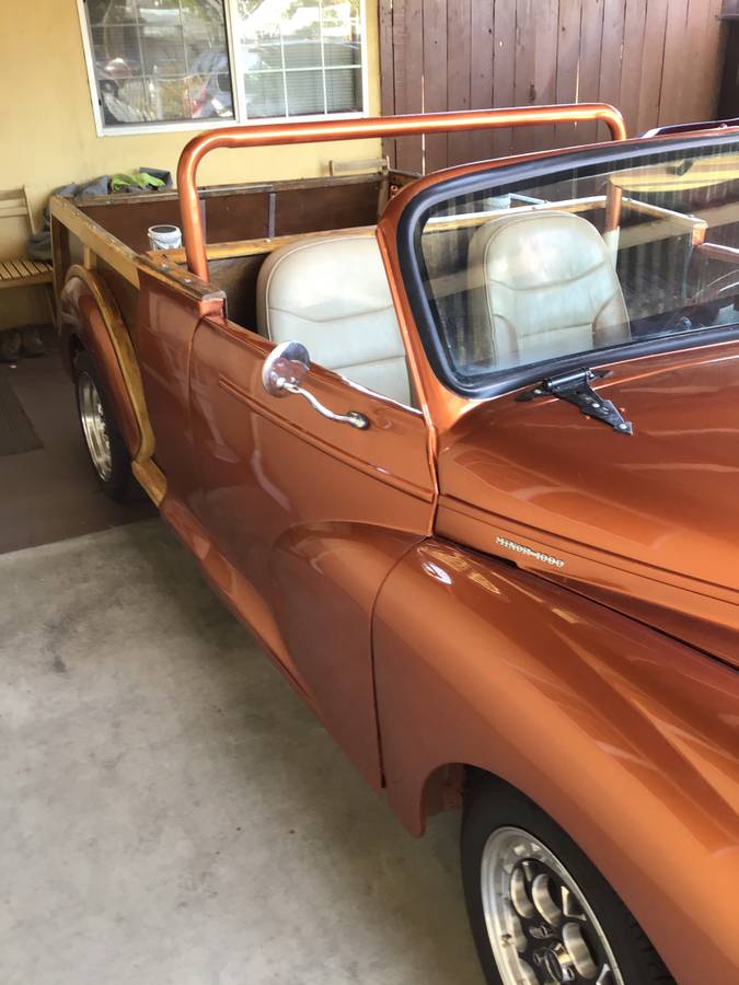 Morris-minor-hybrid-1960-orange