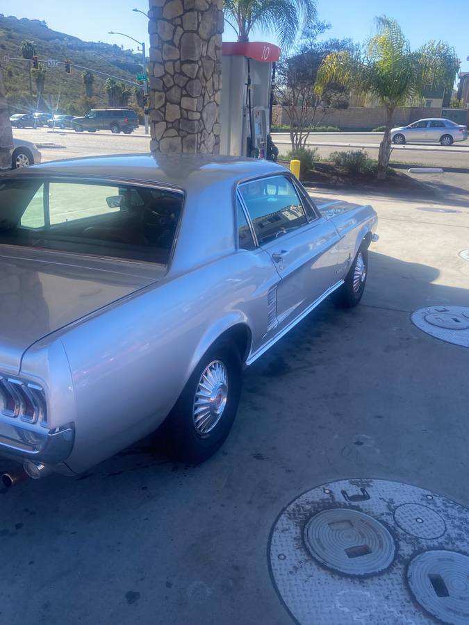 Mustang-1967-silver-2