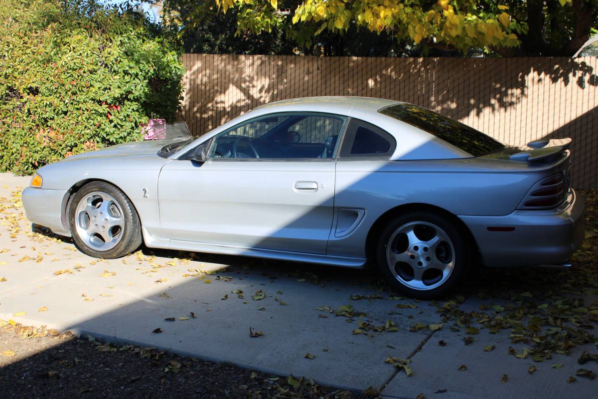 Mustang-cobra-clone-1995-1