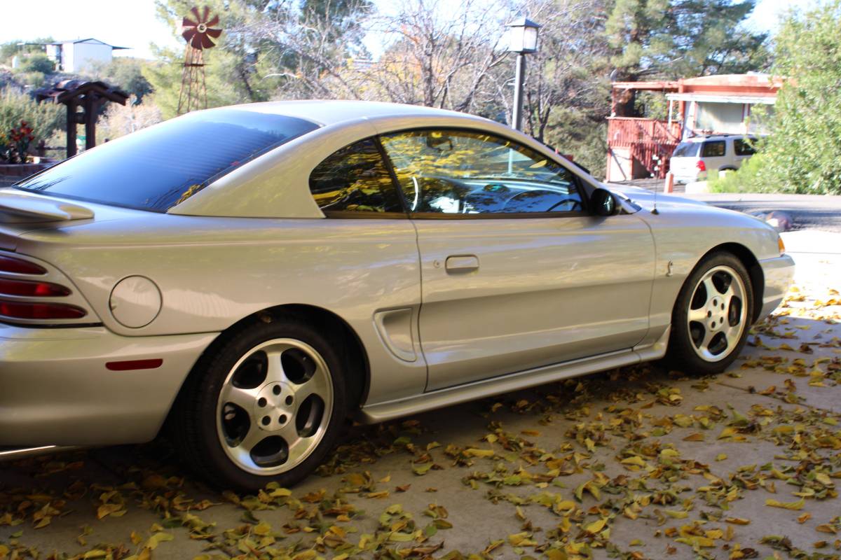 Mustang-cobra-clone-1995-2