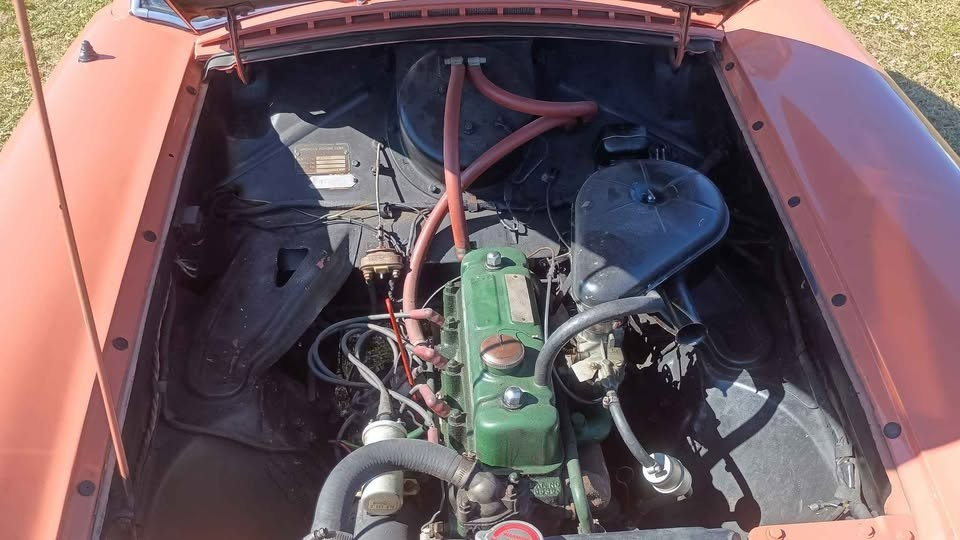 Nash-Metropolitan-1958-Coupe-1