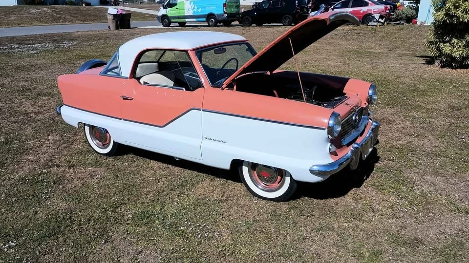 Nash-Metropolitan-1958-Coupe