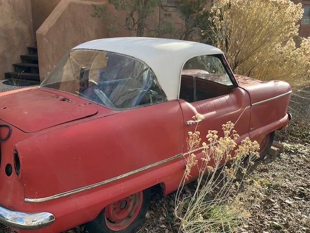 Nash-metropolitan-1961-red-5