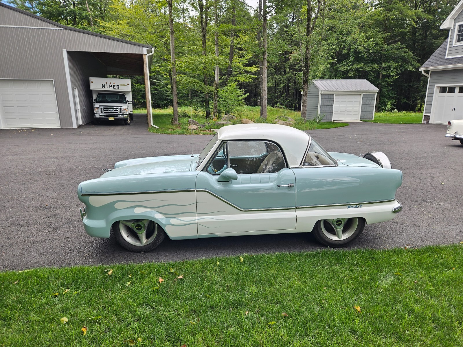 Nash-metropolitan-1962-Coupe-1