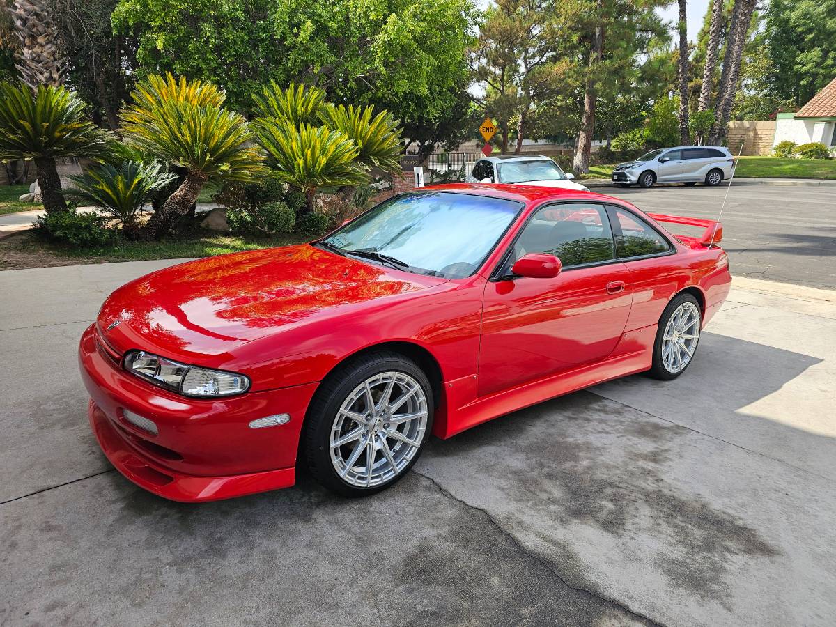 Nissan-240sx-1996-red