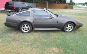 Nissan-300zx-1986-black-1