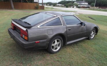 Nissan-300zx-1986-black-2