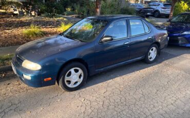 Nissan-altima-1995-blue-1