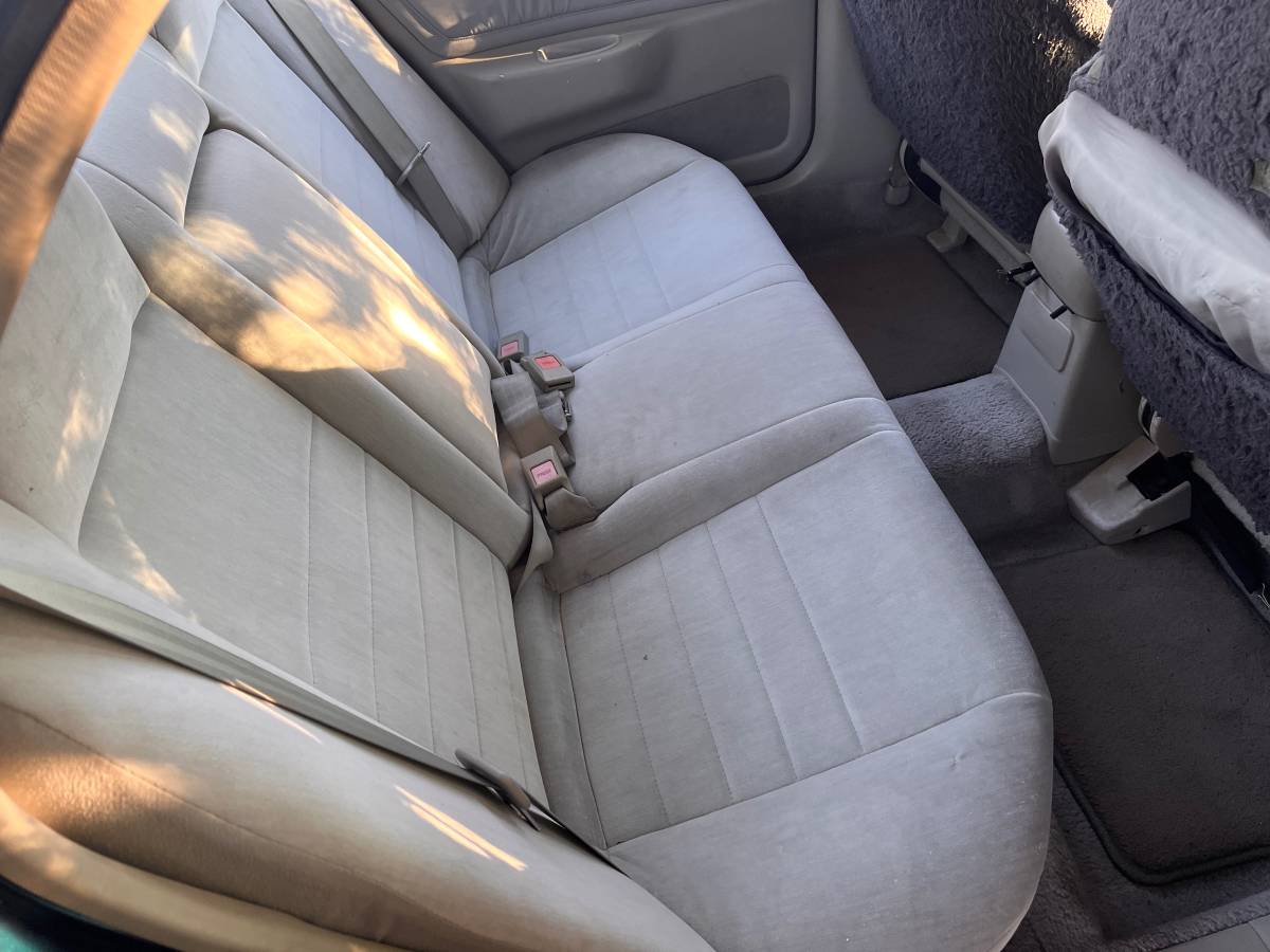 Nissan-altima-1995-blue-6