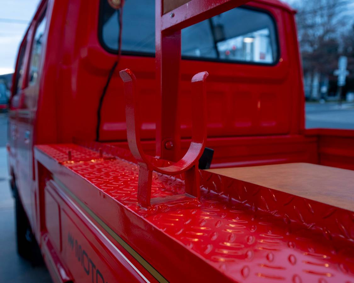 Nissan-atlas-1991-red-20