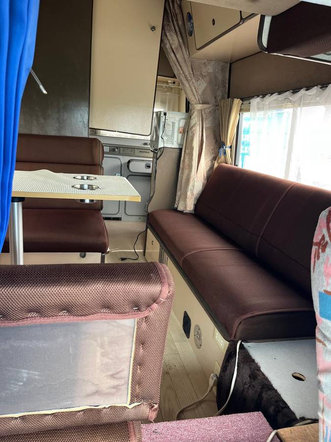 Nissan-atlas-diesel-1993-white-5