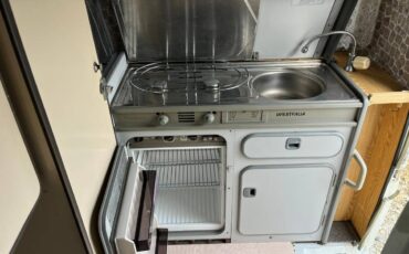 Nissan-atlas-diesel-1993-white-6