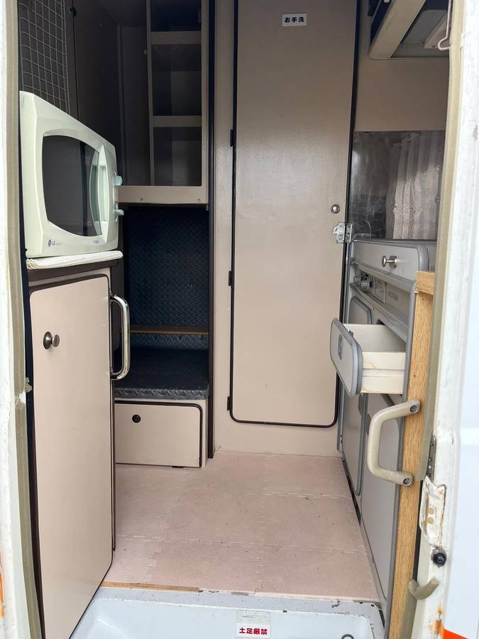 Nissan-atlas-diesel-1993-white-8